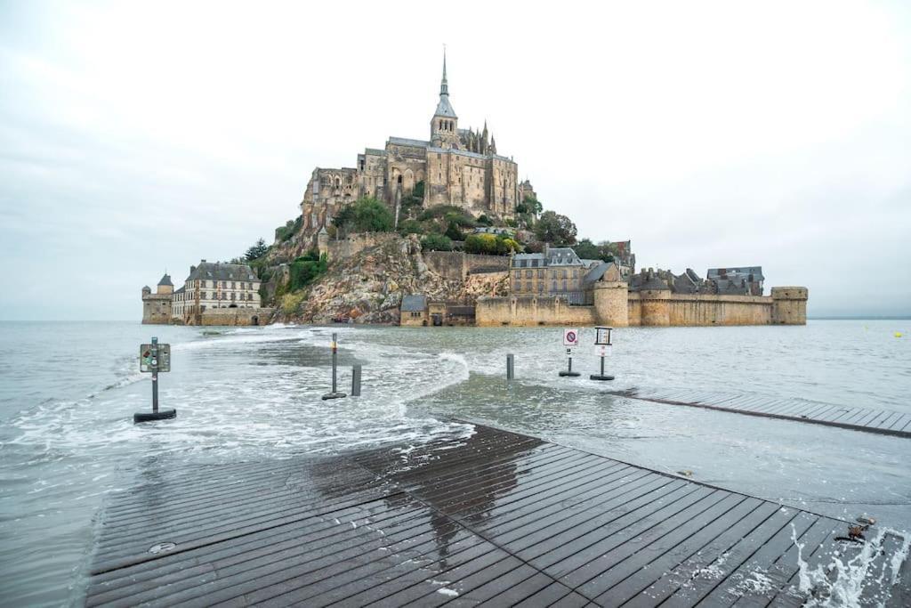 Maison Proche Mont Saint Michel Beauvoir  Exteriér fotografie